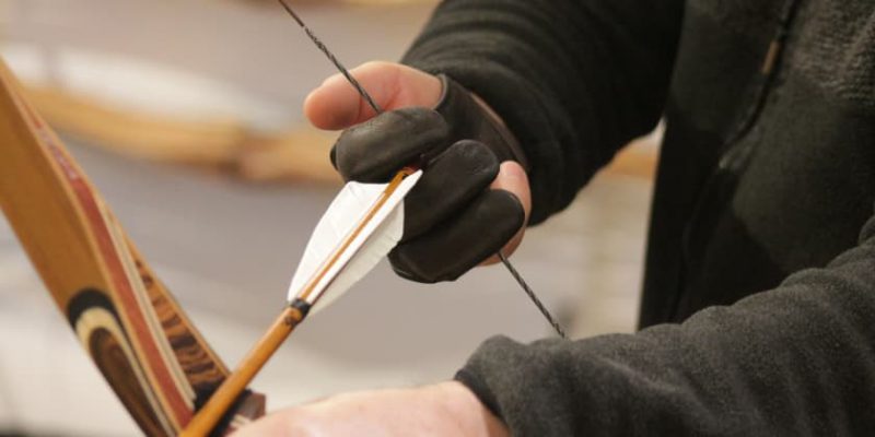 Nocken sitzen zu locker oder stramm auf der Sehne